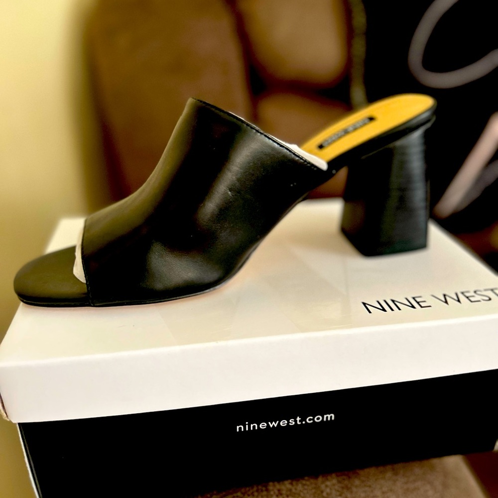 BRAND NEW NEVER WORN Nine West Yuna Heeled Sandal
